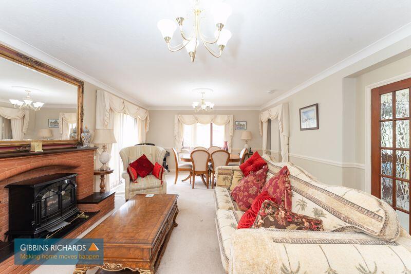 Sitting/Dining Room