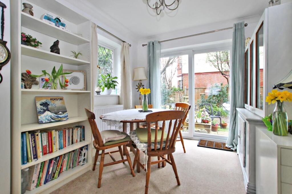 9017273-102465-133838430916200907-ed249863-00f7-06