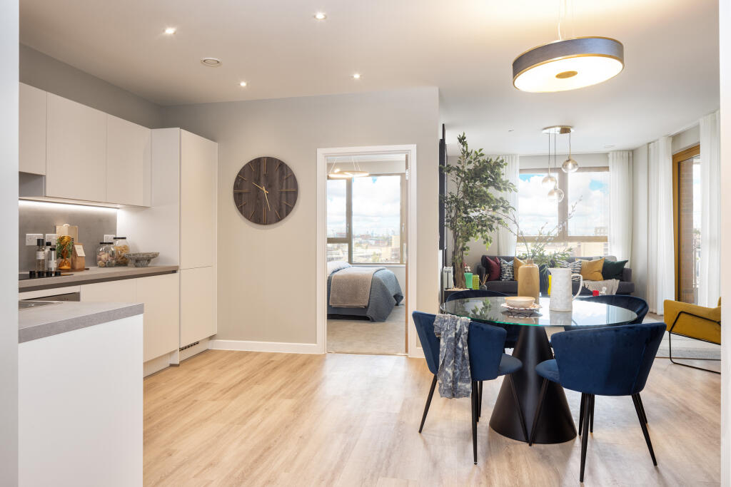 Kitchen / dining room