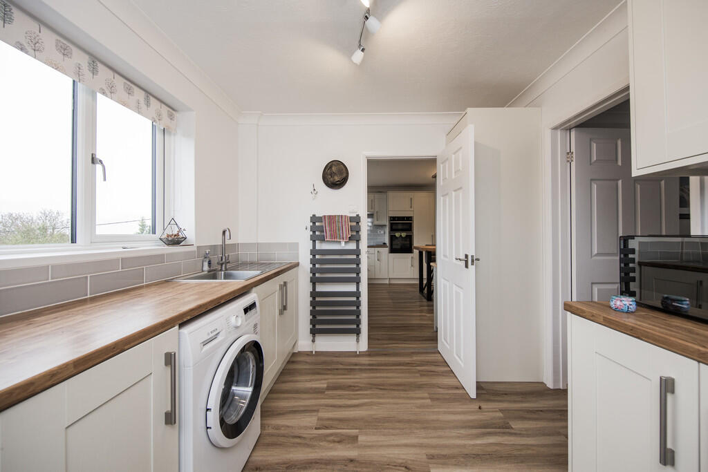 Utility Room 2