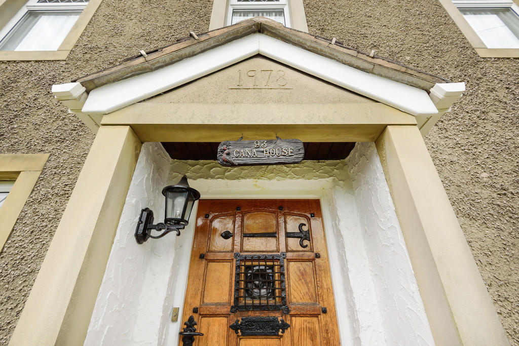 Canopy Porch