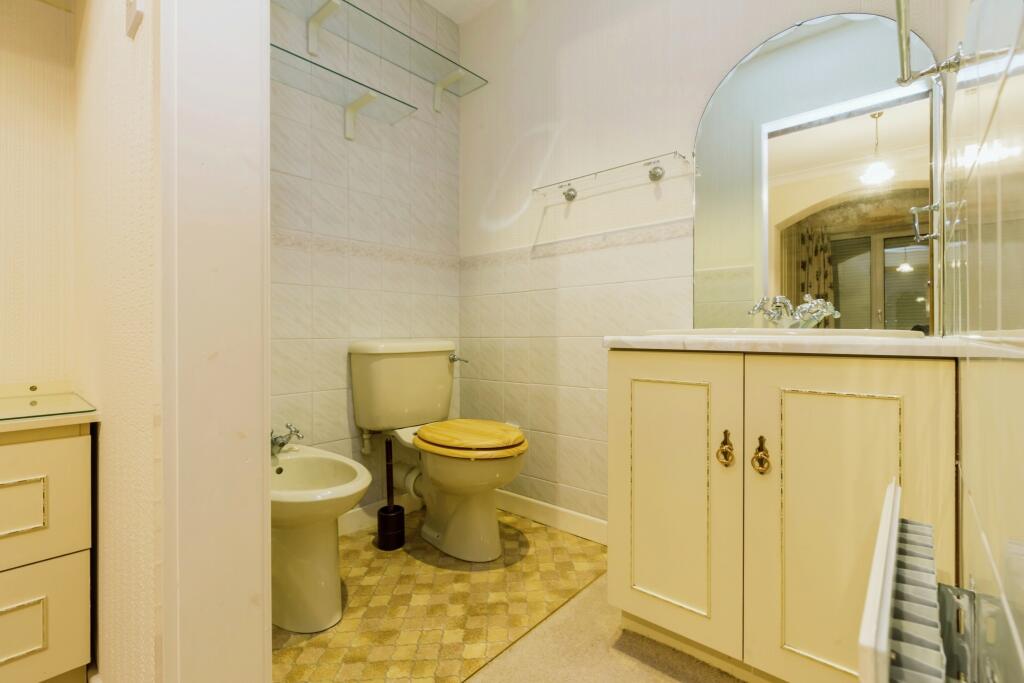 WC
