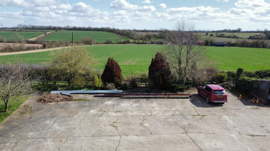 dji_fly_20230327_131656_241_1679959586676_photo_op
