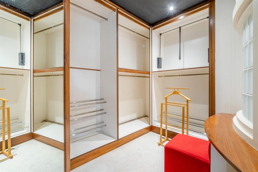 8654181-interior33.jpg