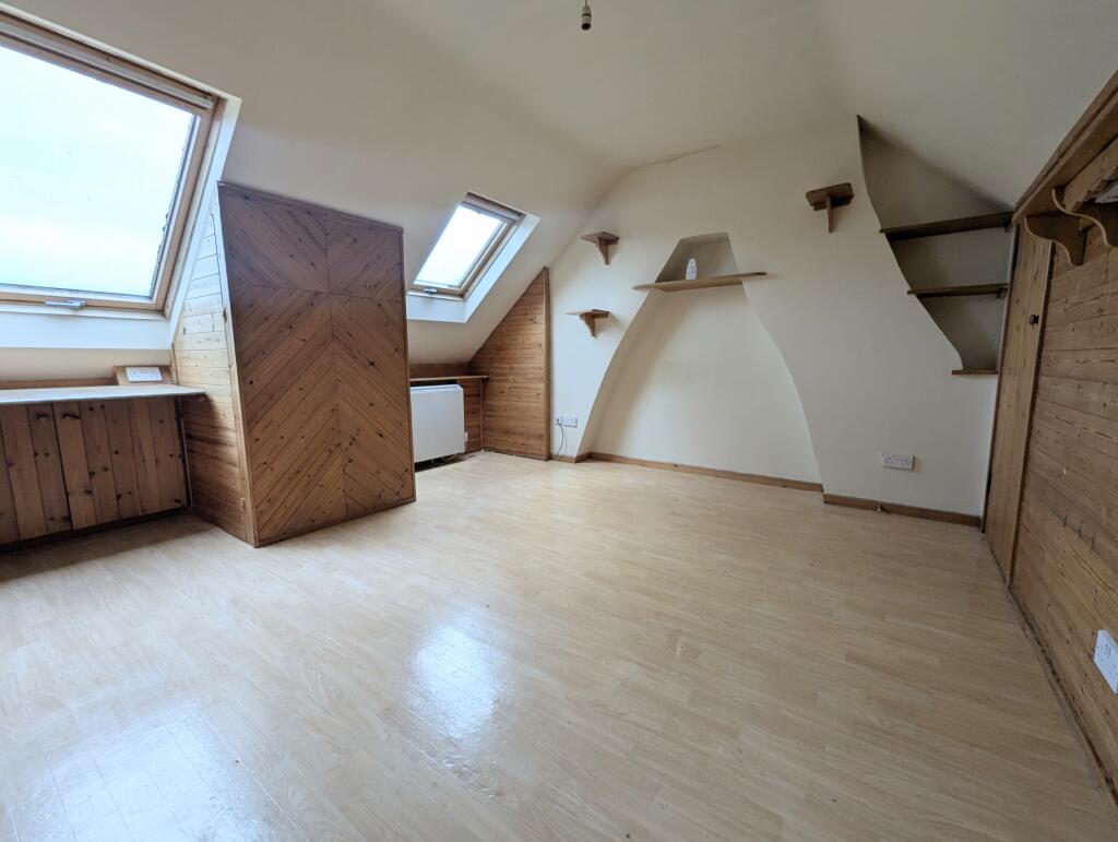 1000031532 T202508051437.jpg