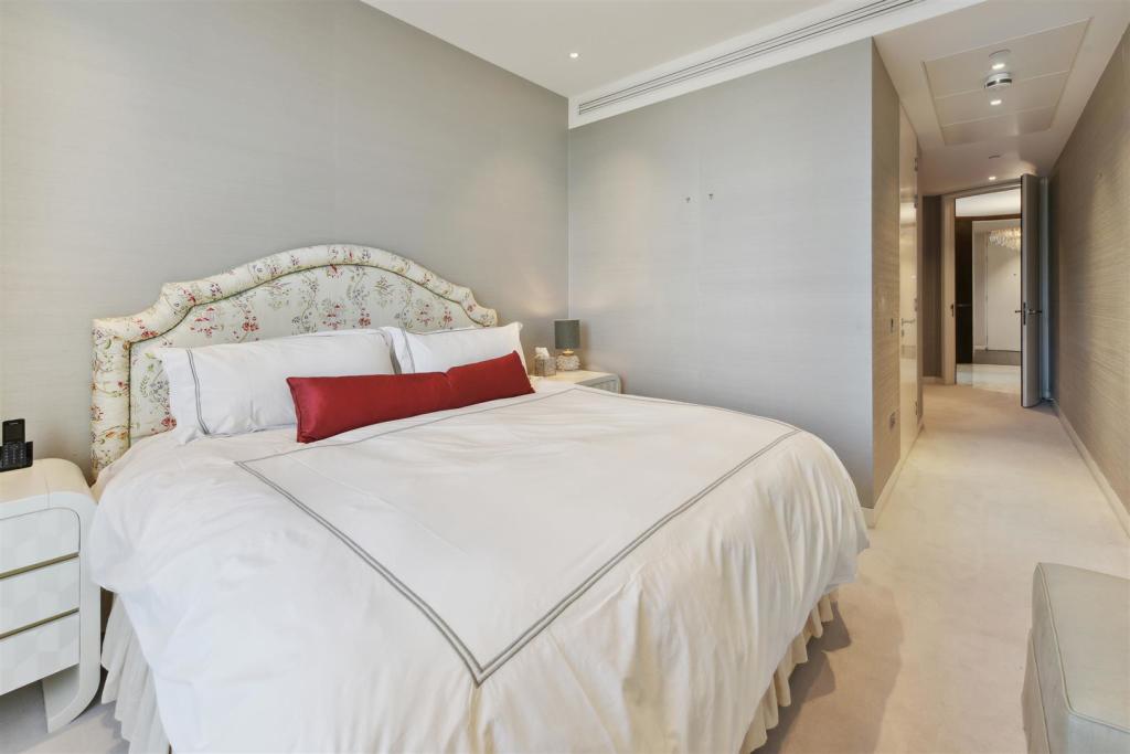 Apartment W703, Riverwalk, 161 Millbank (10).jpg