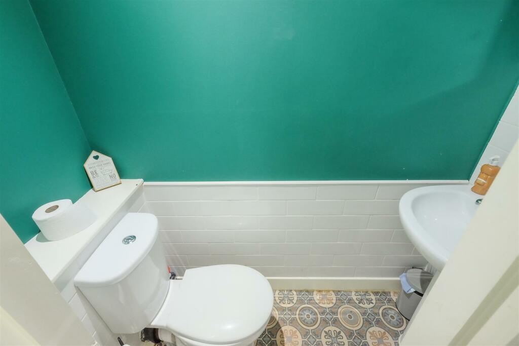 Ground floor WC
