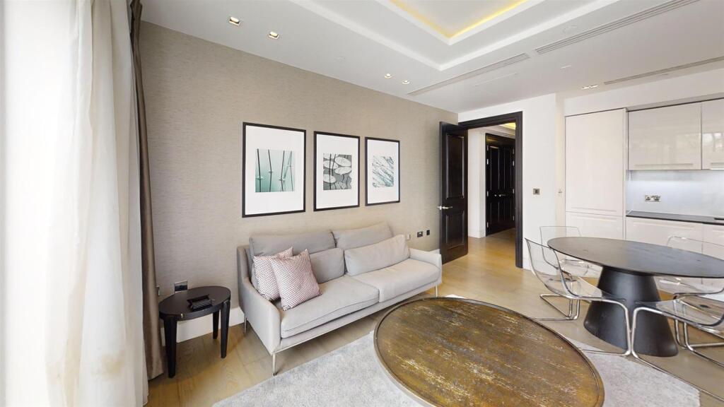 Wolfe-House-Living-Room 1.jpg