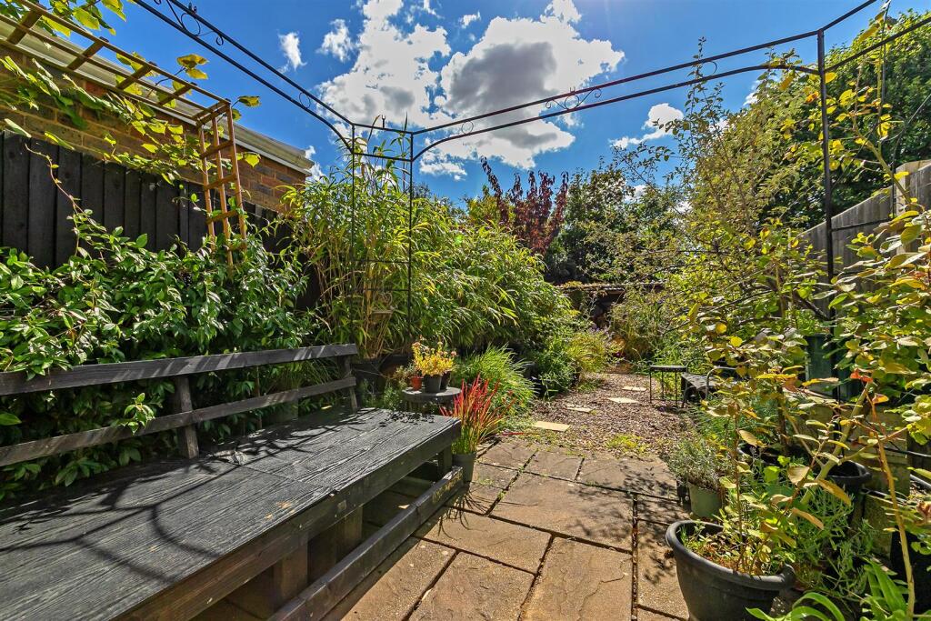 114PuddingstoneDrive-18.jpg