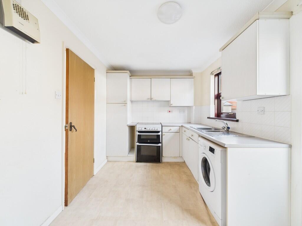 CAM02089G0-PR0423...