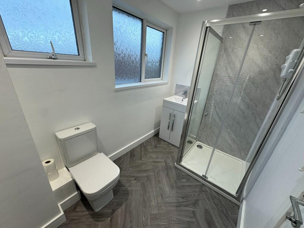 First Floor Bathroom