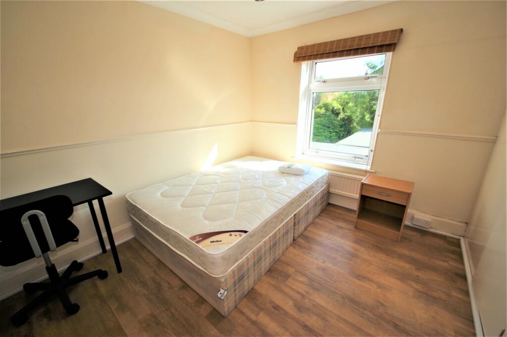 bed 6