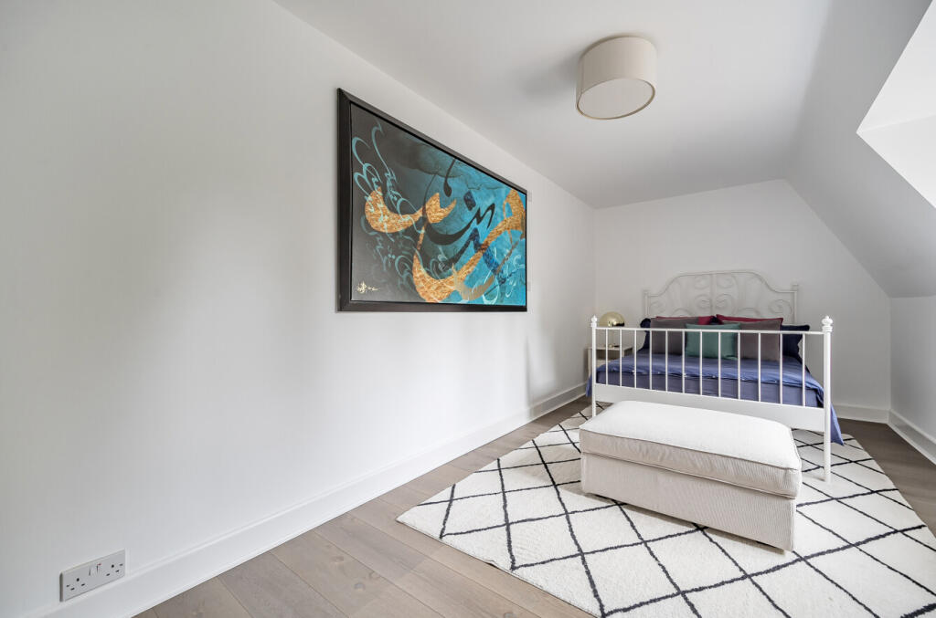 1358091-38-68d2c2...