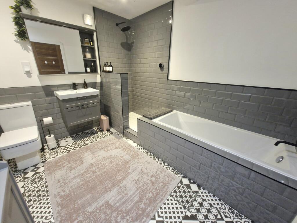 Bathroom 2