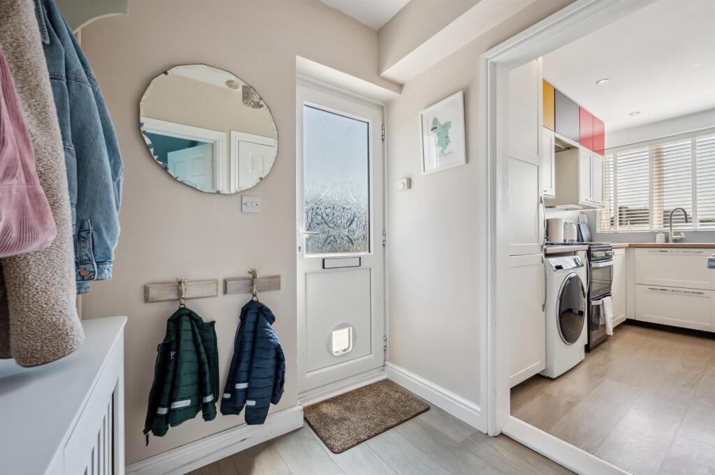 Entrance Hallway.jpg