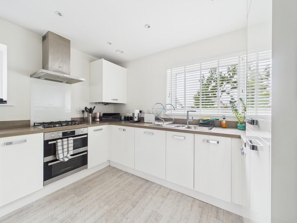 CAM02089G0-PR0509...