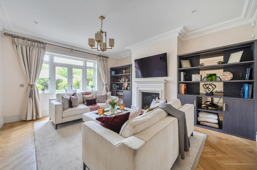 1294367-18-684b58...