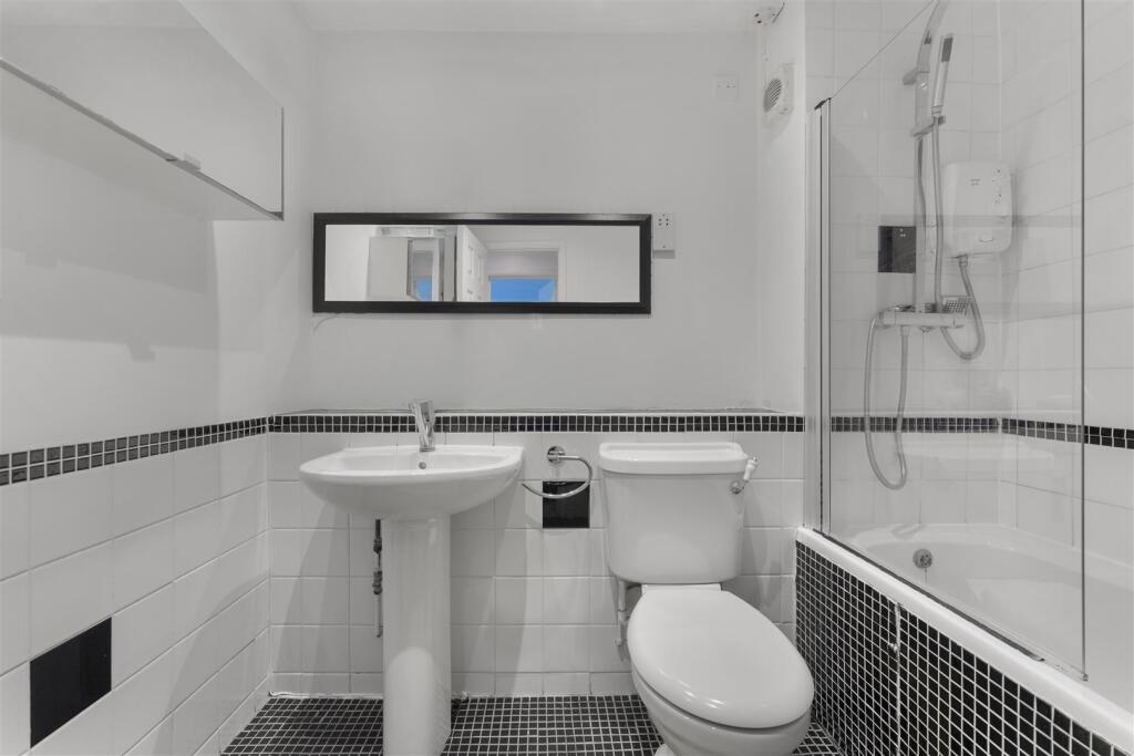 Chingford Avenue, E4
