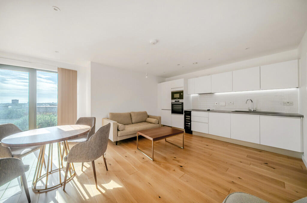 1357096-4-68d278c...