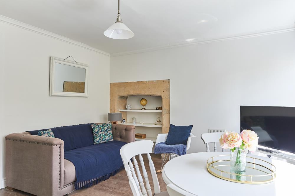 Basement Flat 20 Walcot Terrace -12.jpg