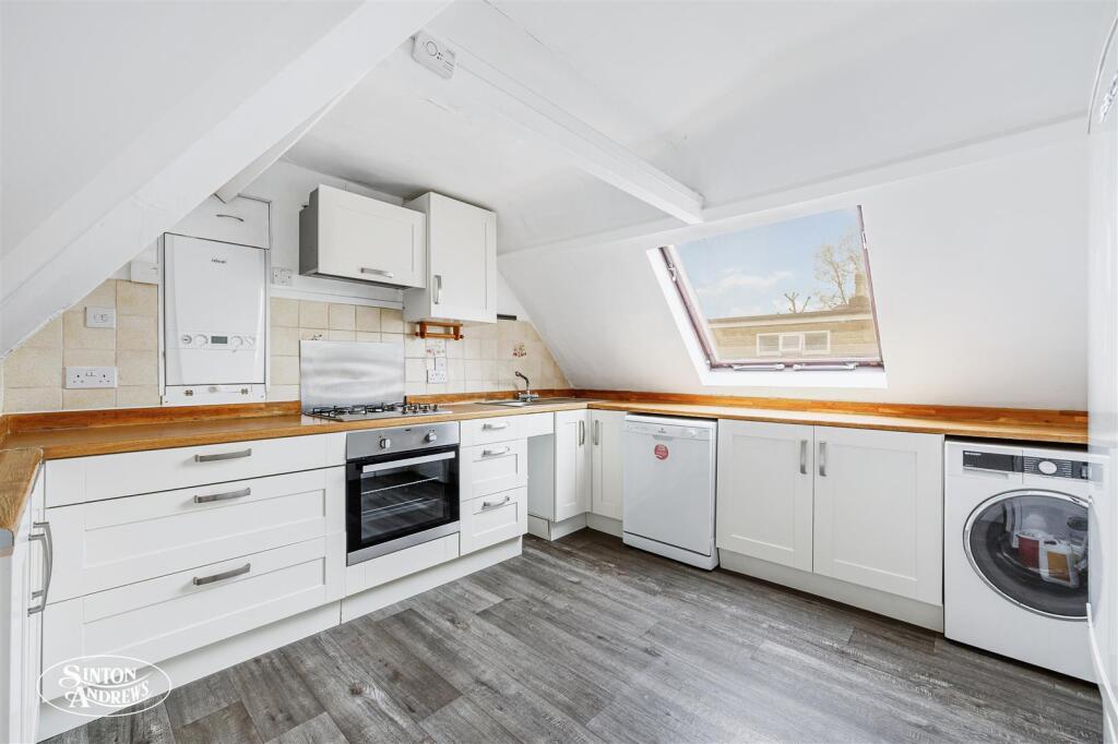 Flat C, 3 Somerset Road  (2).jpg