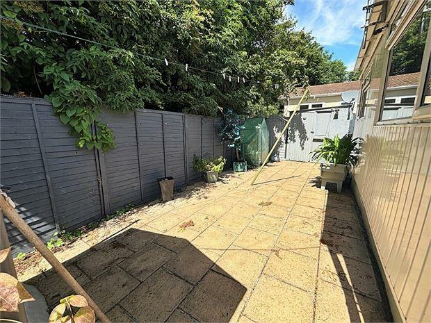 Wrap-around Garden