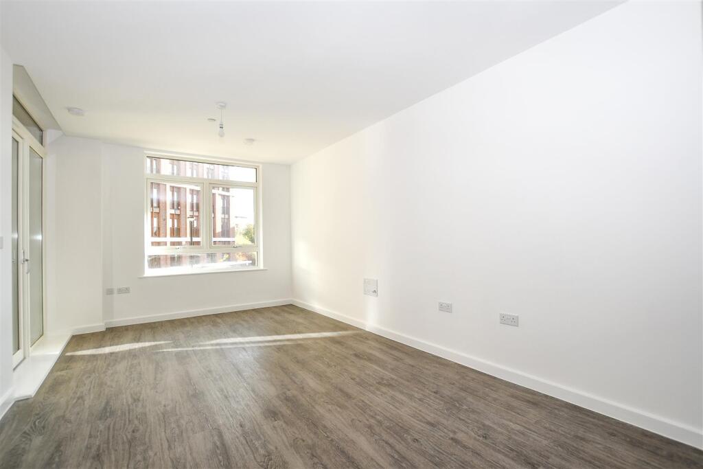 Reception Room.jpg