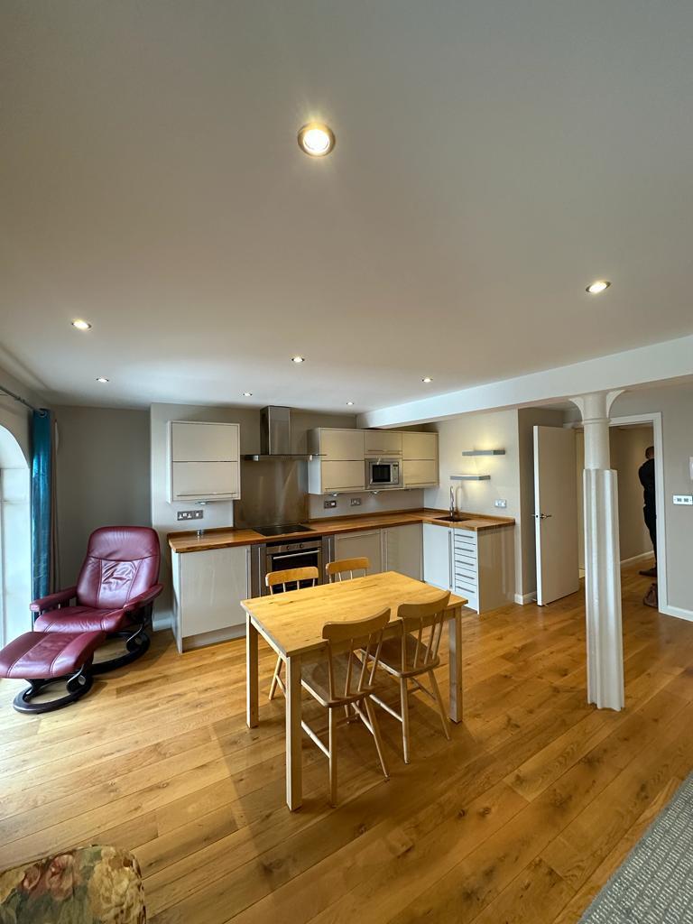 WhatsApp Image 2023-09-21 at 14.28.31 (1).jpeg