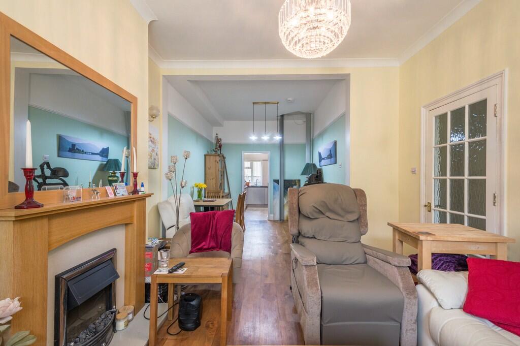 22 Fitzroy Street...