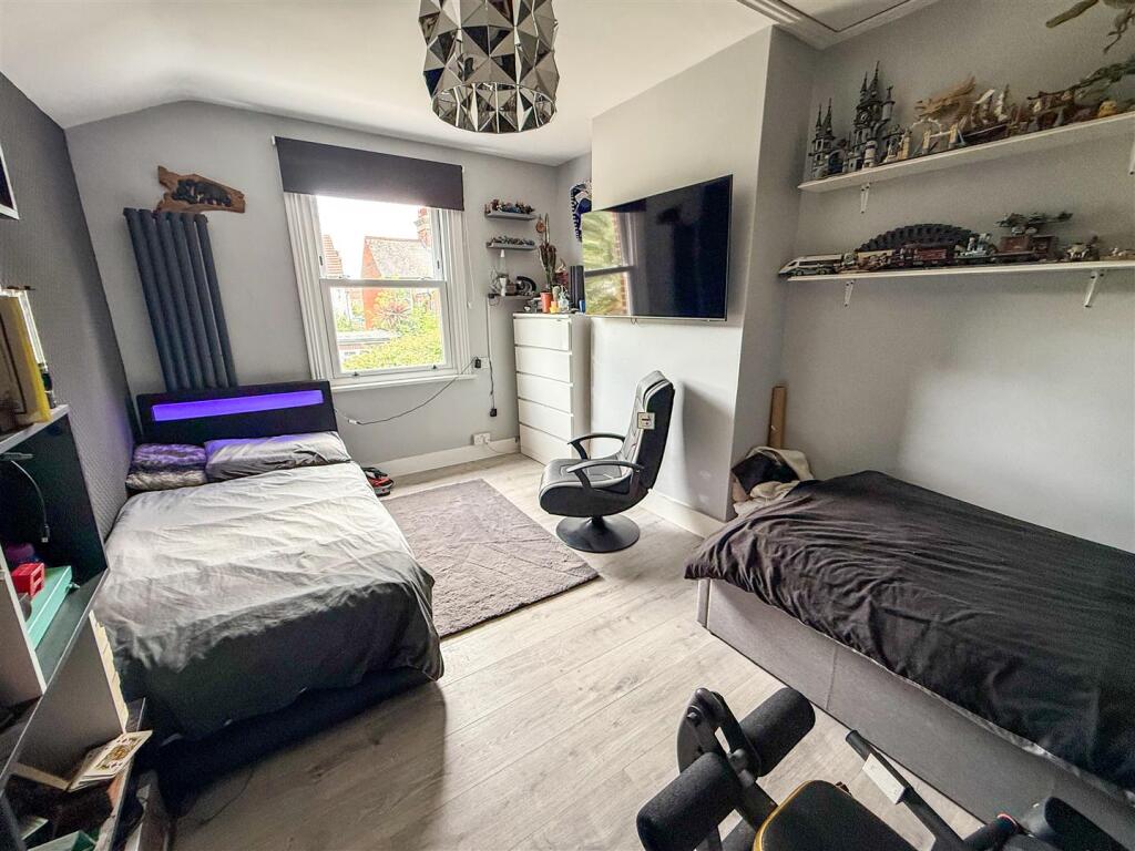 BEDROOM THREE