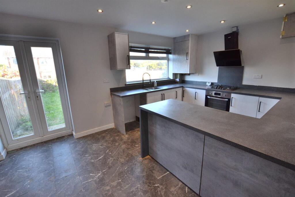 Family Dining Kitchen