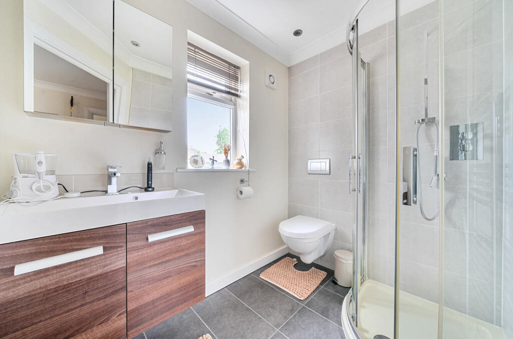 1295029-17-682e13...