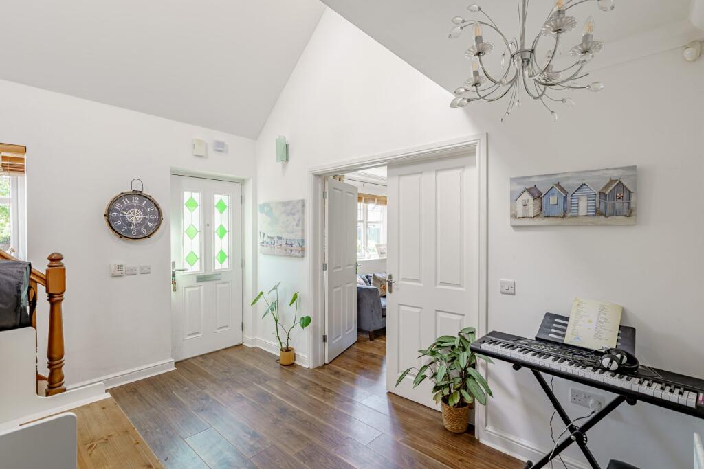 4 Haining Avenue, Dumfries, DG1 3FY - Braidwoods S