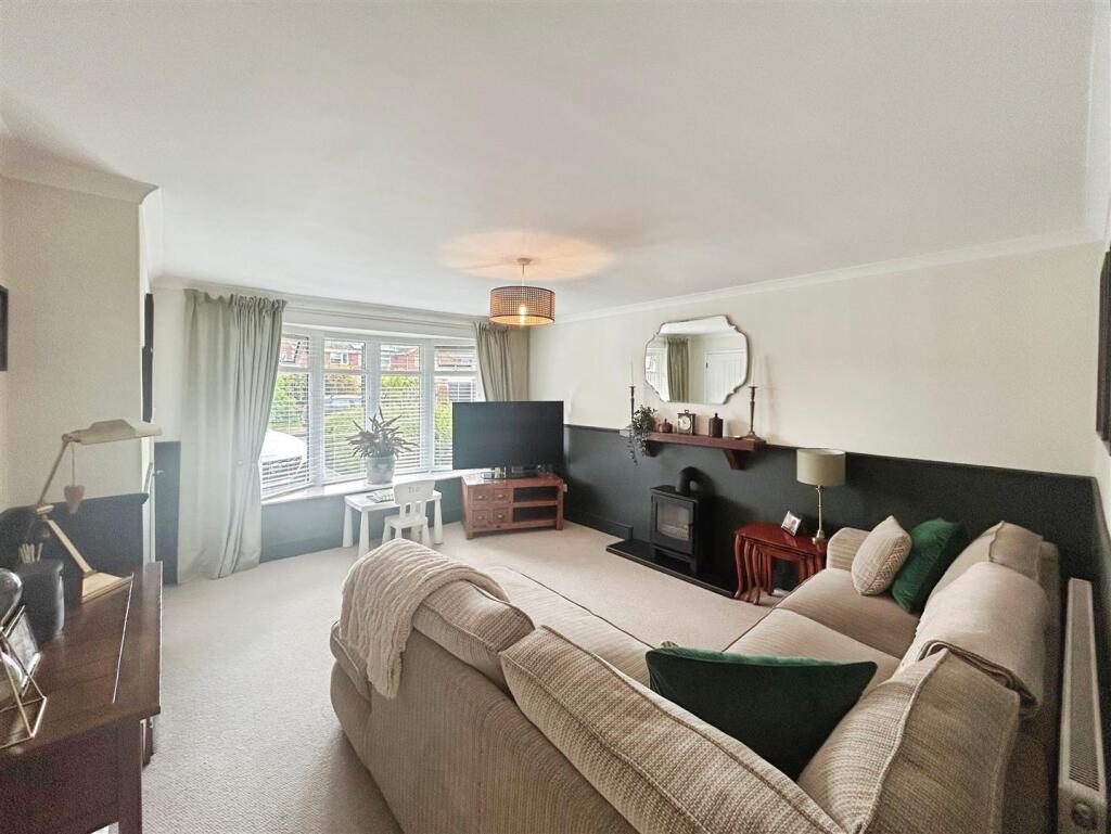 e8629971--41CE-BEBA-549E45CB2F6D-21543-000012E06E2