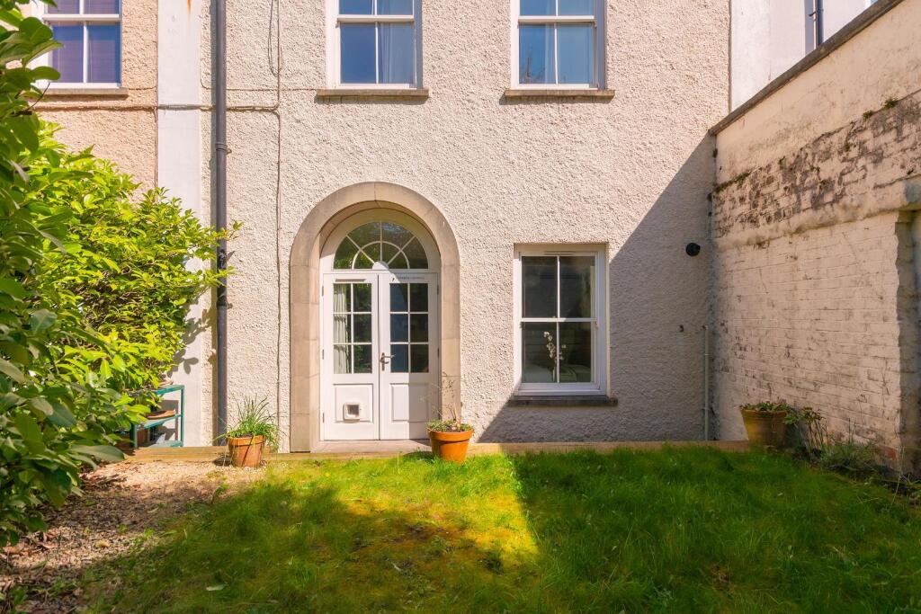 4C4CSP - External G.jpg