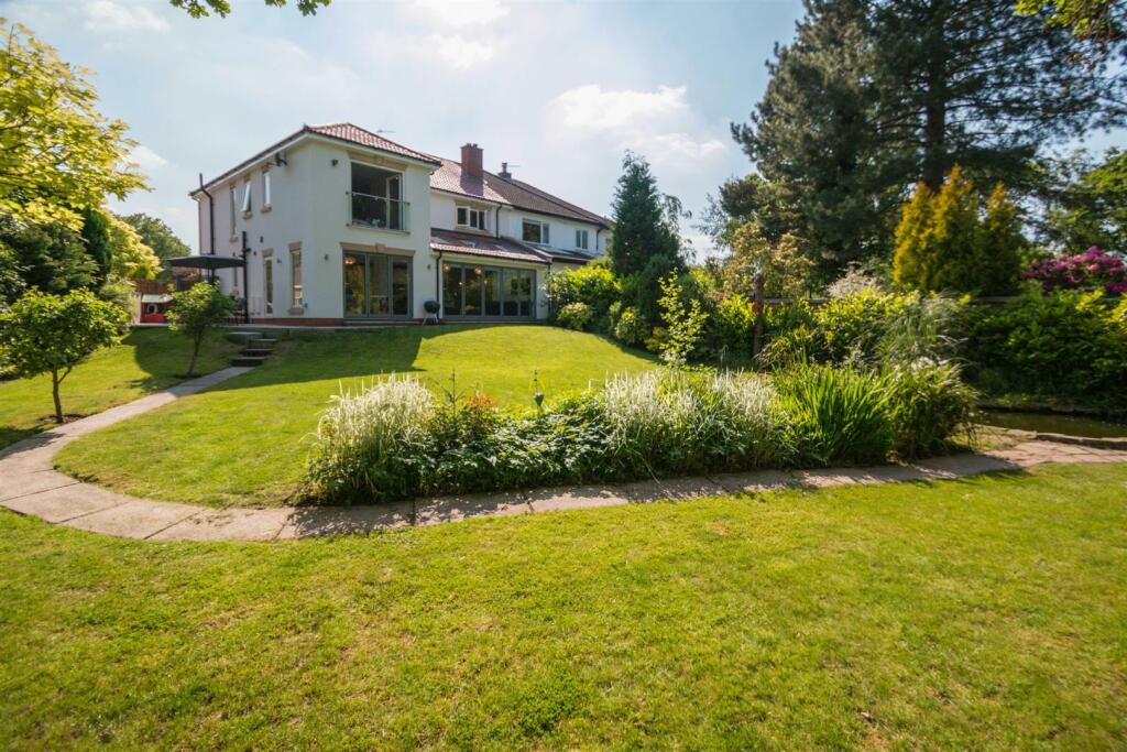 Rear of Property.jpg