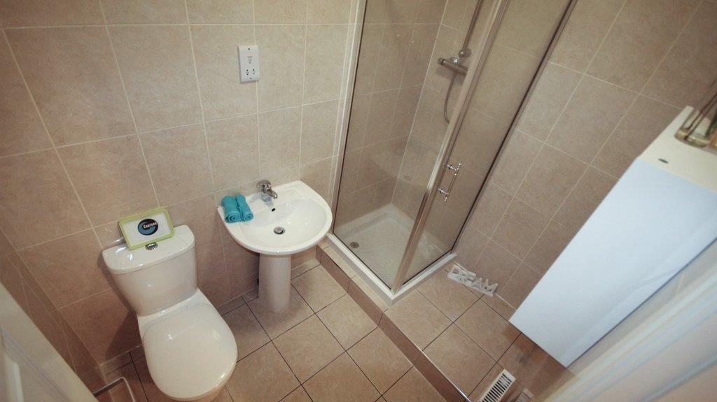 Shower Room 1