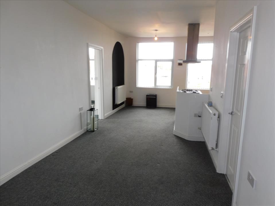 ENTRANCE PORCH