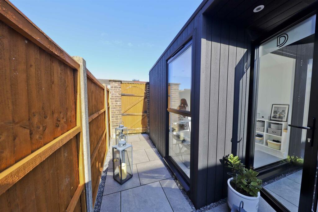 171 Ladygate Lane (12)_1.JPG