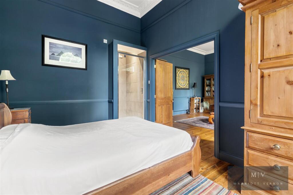 F 3 12 The Waldrons LM-3.jpg