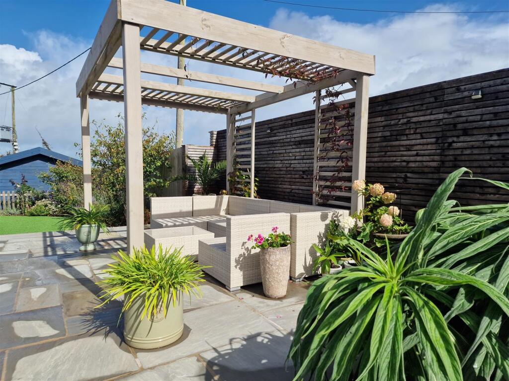 Pergola.