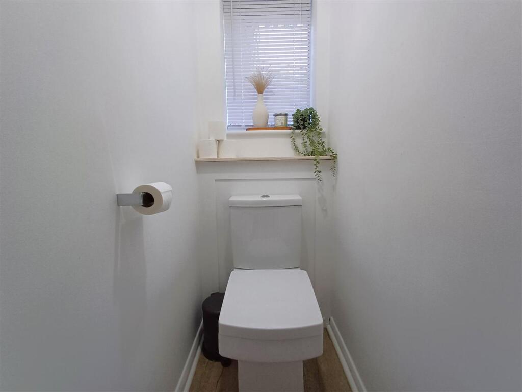 Separate WC