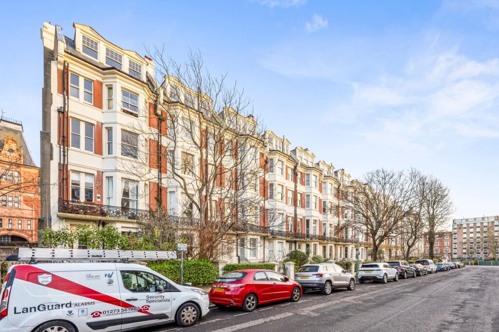 Holland Road, Hove, BN3