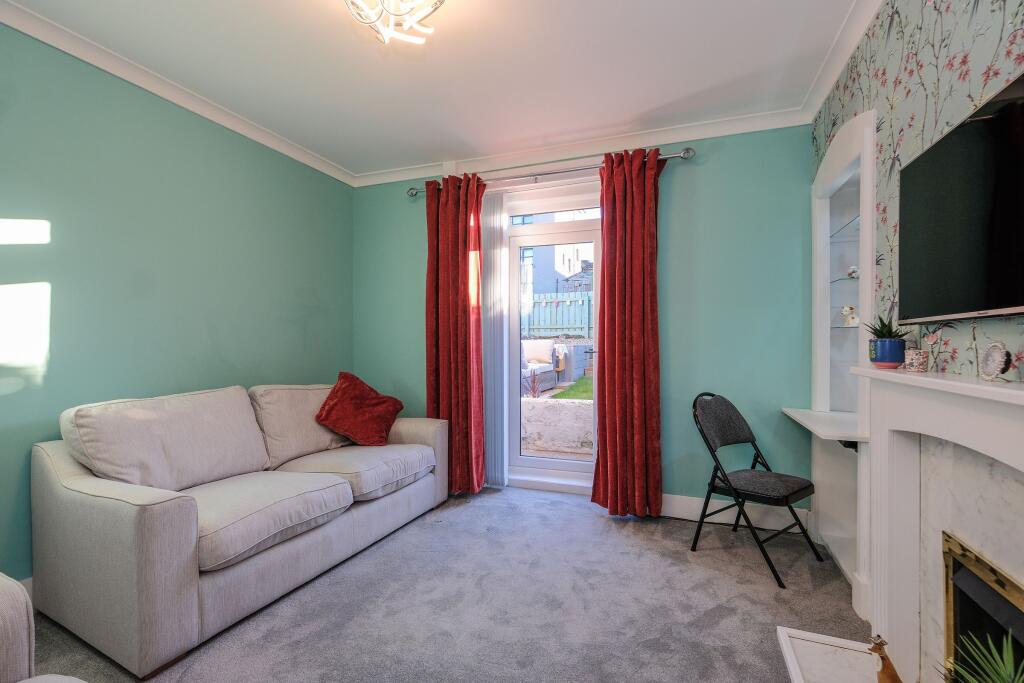 Lounge alternative view