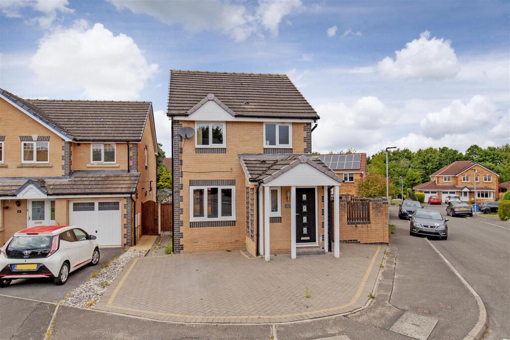 Front External-2.jpg