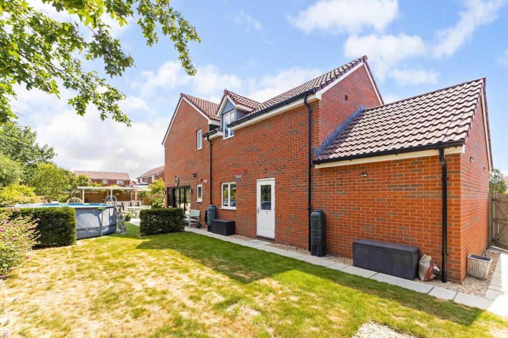 95135_24 Norman Drive Old Sarum (29).jpg