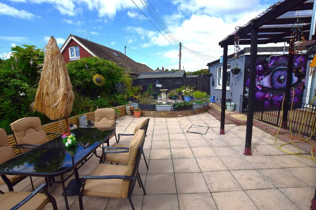 Rear Patio Garden