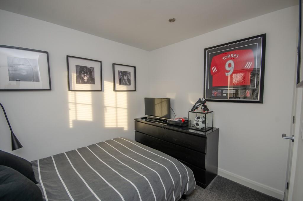 Bedroom four pic 2.jpg