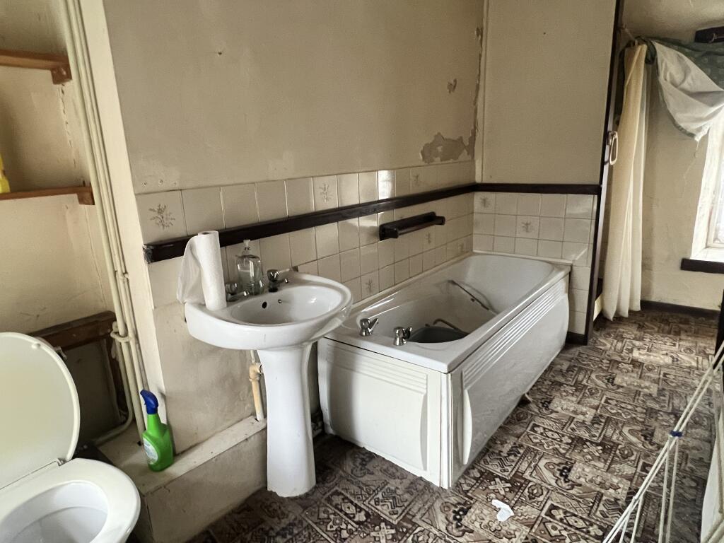 Image00009 T202511111355.jpeg