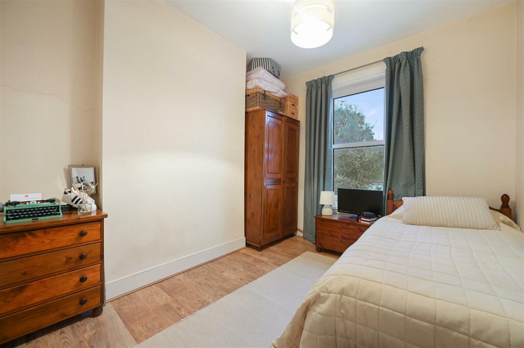 AR - Shakespeare Road - BedroomA1 (1).JPG